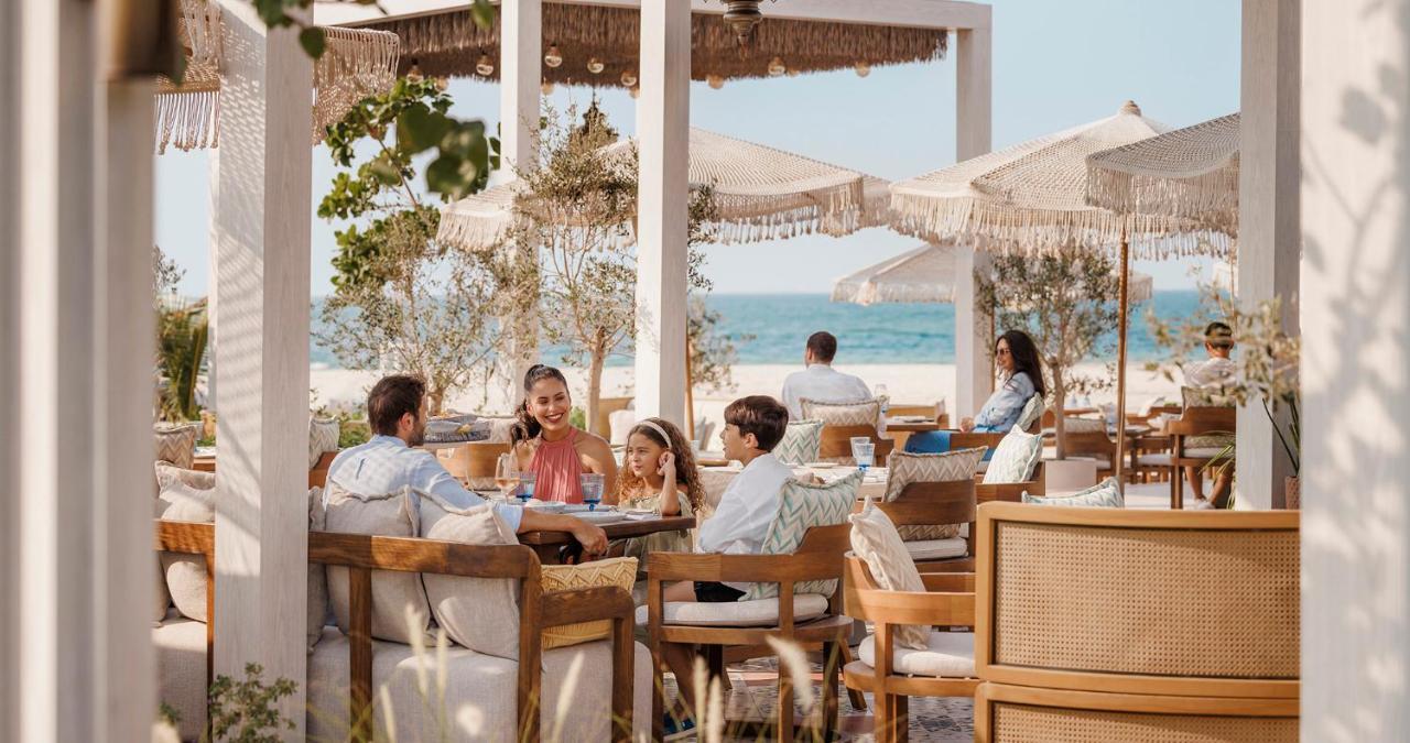 Jumeirah Beach Hotel Dubai Buitenkant foto Beach Club