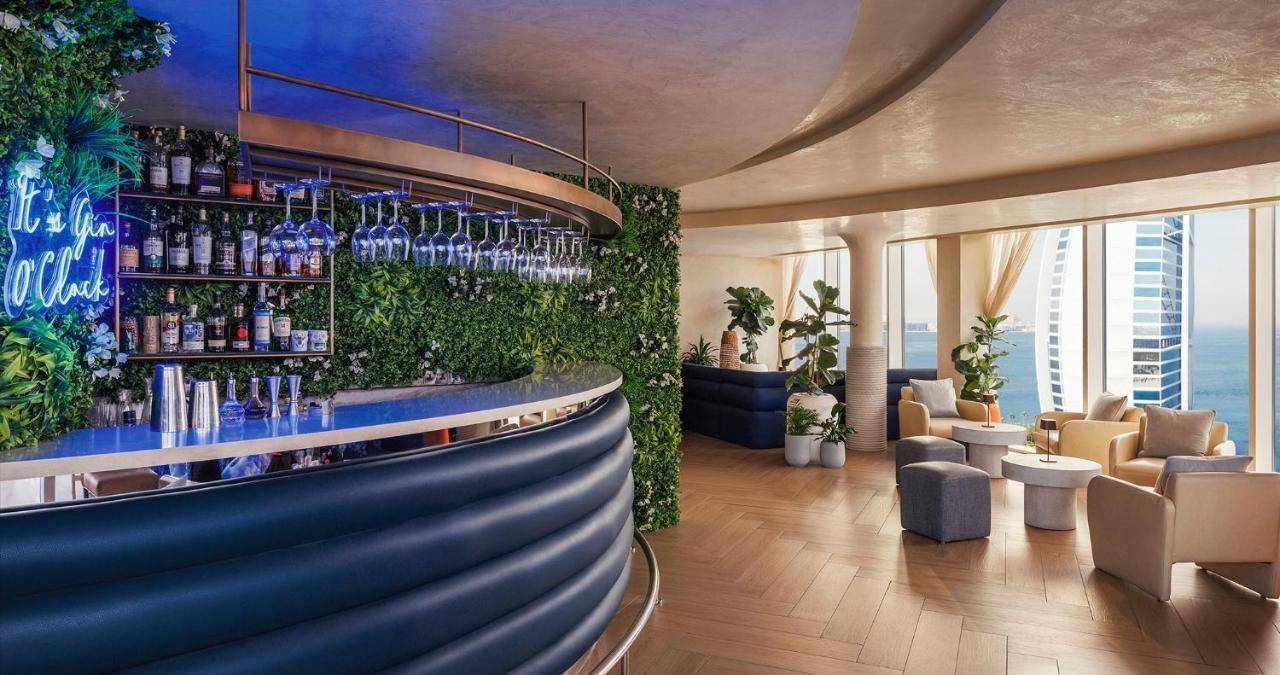 Jumeirah Beach Hotel Dubai Buitenkant foto The Sky Bar
